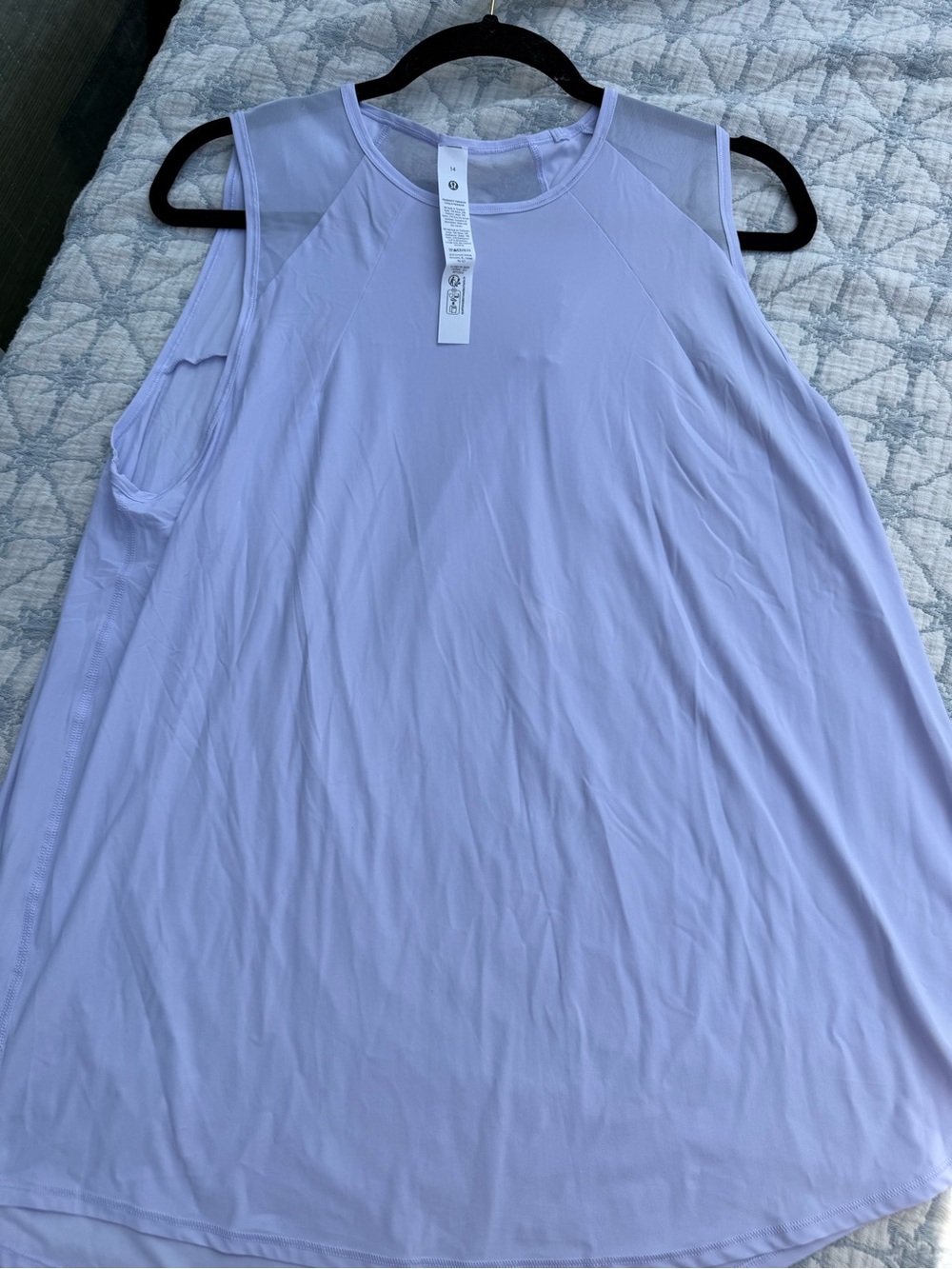 Lululemon sculpt tank Top like new size 14